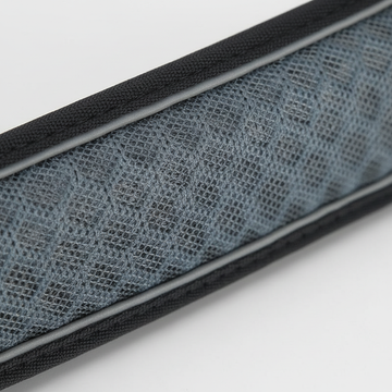 Luxurious breathable mesh collar detail